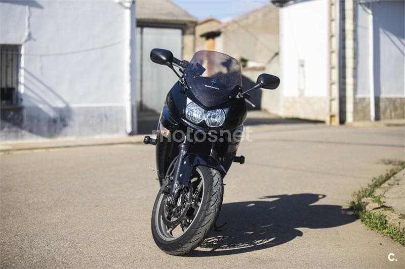 Kawasaki ER 6F – Vista 3