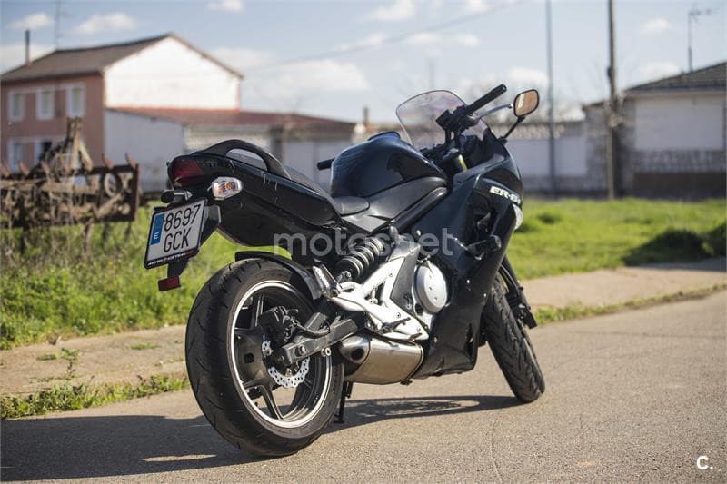 Kawasaki ER 6F – Vista 4