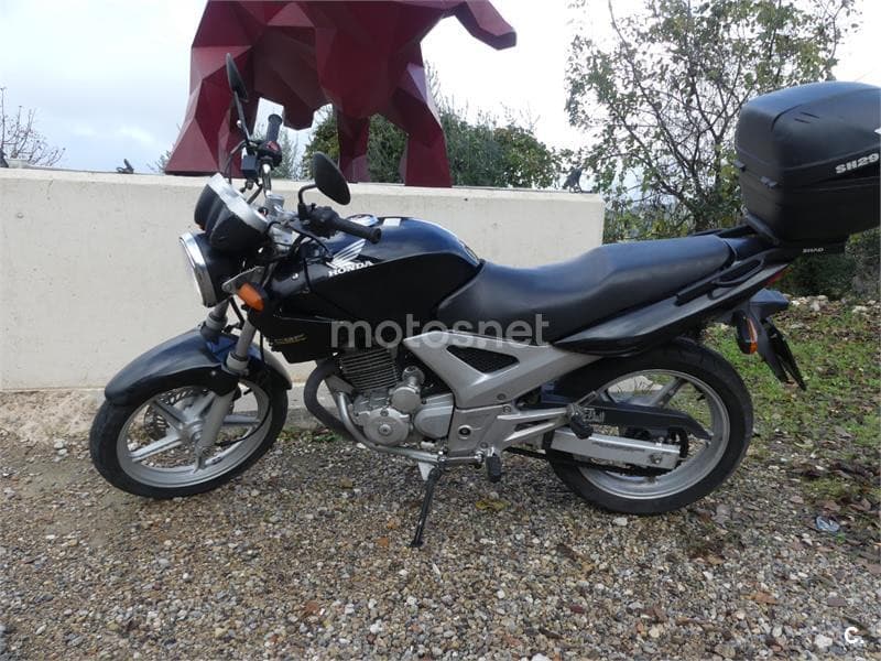 Honda CBF 250 – Vista 2