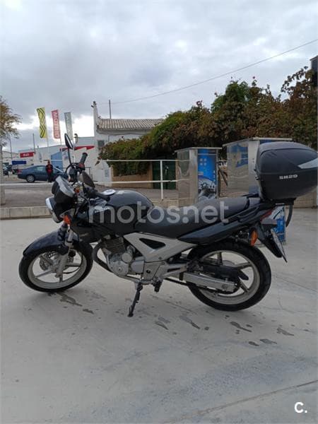 Honda CBF 250 – Vista 5