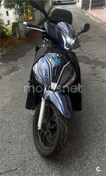 Kymco People S 125 – Vista 2