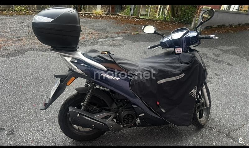 Kymco People S 125 – Vista 3