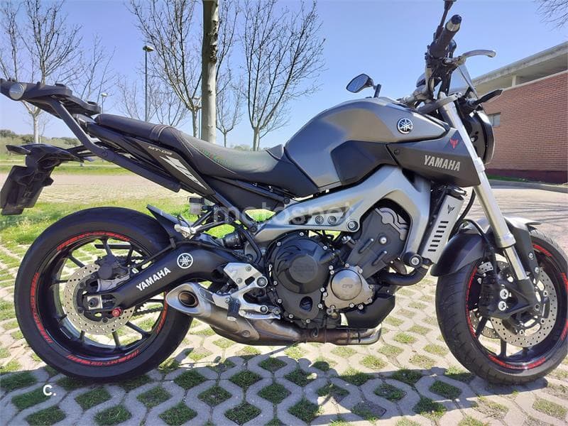 Yamaha MT 09 – Vista 2