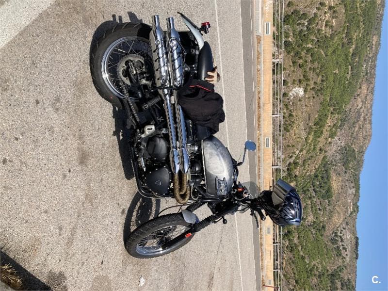 Triumph SCRAMBLER EFI – Vista 1