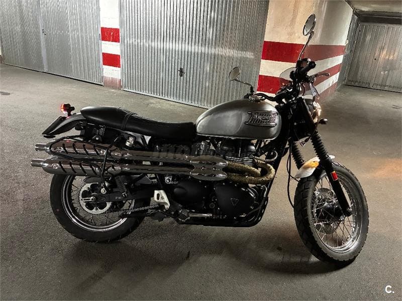 Triumph SCRAMBLER EFI – Vista 3