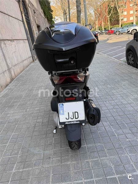 Honda Scoopy SH300i – Vista 6