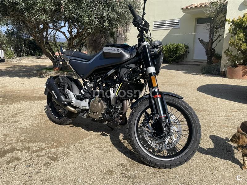 Husqvarna Svartpilen 125 – Vista 2