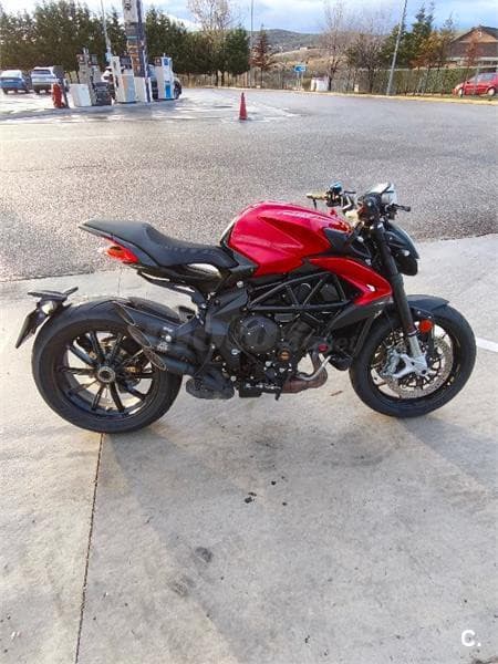 MV Agusta DRAGSTER  800 – Vista 1