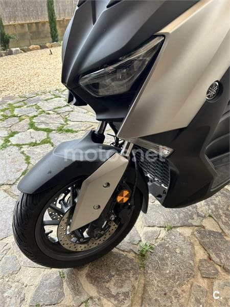 Yamaha XMAX 400 – Vista 5