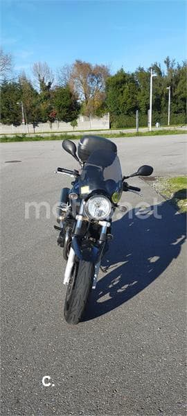 Suzuki GSF Bandit 650 – Vista 3