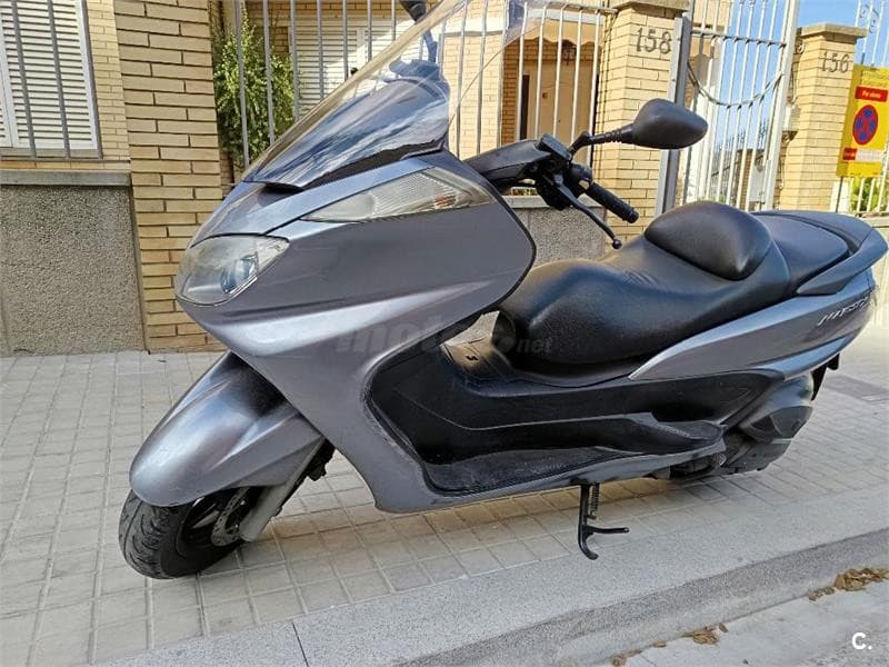 Yamaha YP Majesty 400 – Vista 1