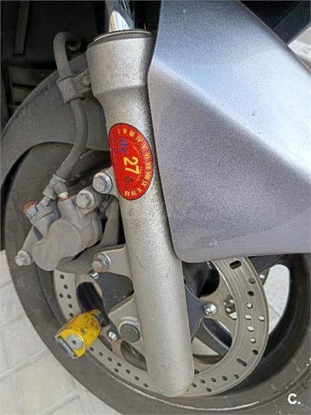 Yamaha YP Majesty 400 – Vista 5