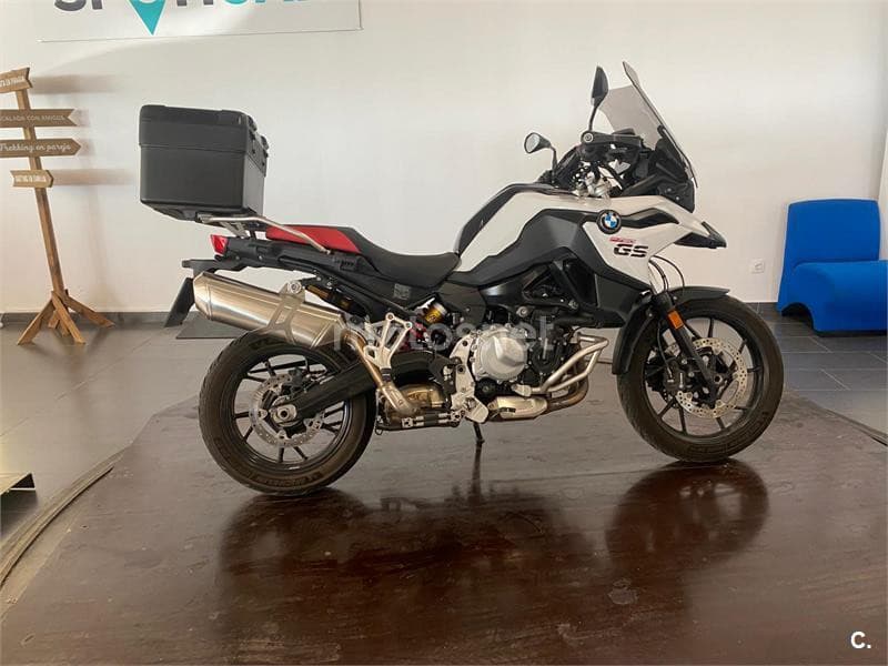 BMW F 750 – Vista 3