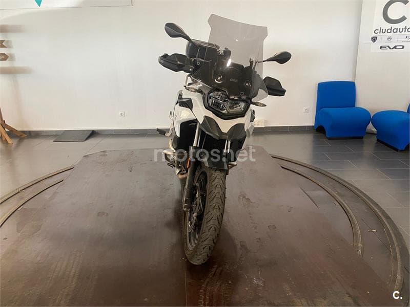 BMW F 750 – Vista 4