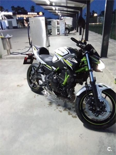 Kawasaki Z 650 – Vista 3