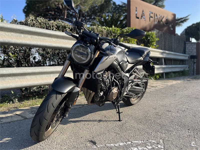 Honda CB 650 R – Vista 2