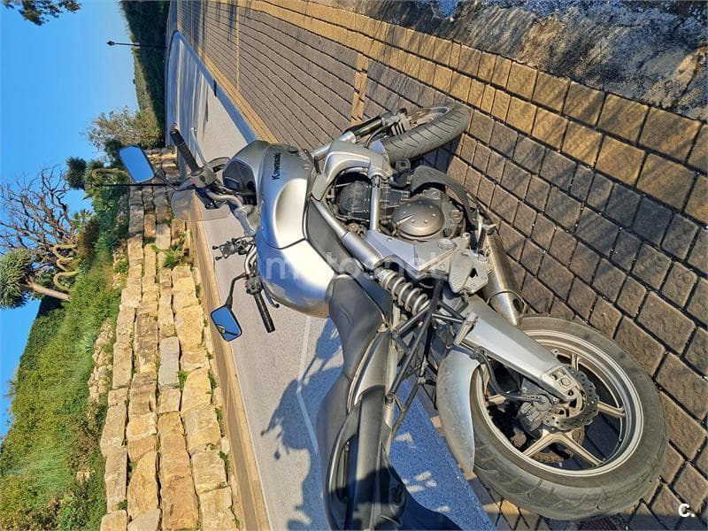 Kawasaki VERSYS 650 – Vista 4