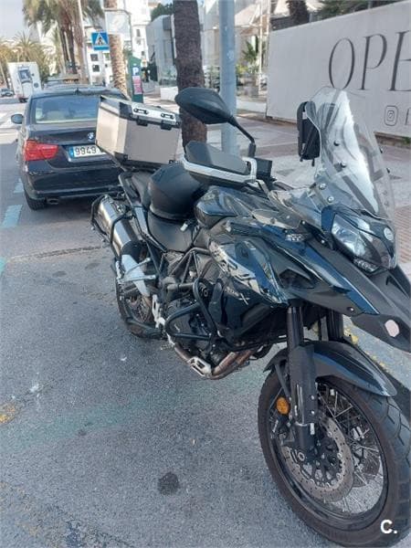 Benelli TRK 502 – Vista 1