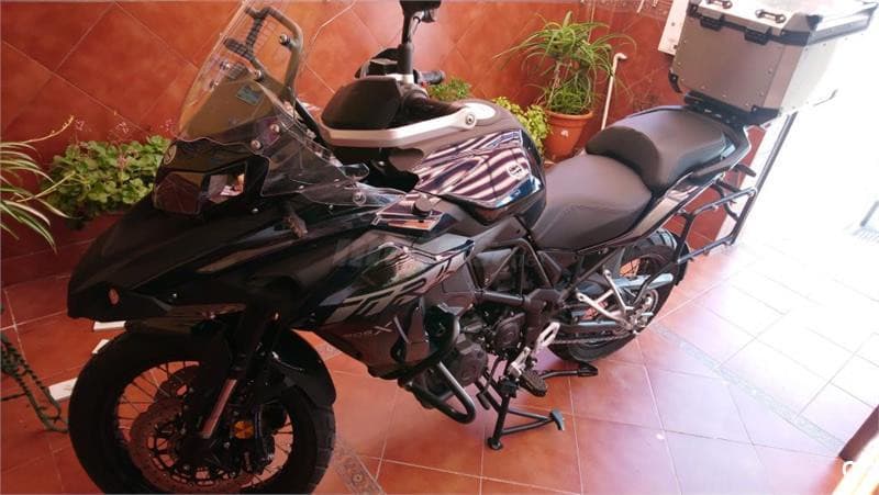 Benelli TRK 502 – Vista 5