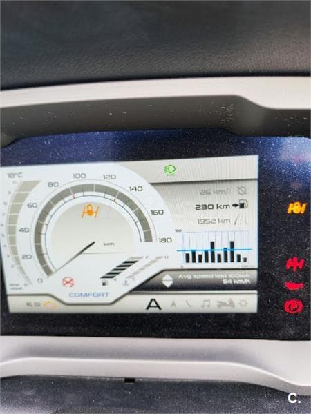 Piaggio MP3 Exclusive 530 – Vista 6