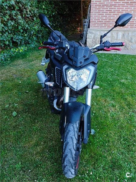 Yamaha MT-125 – Vista 3