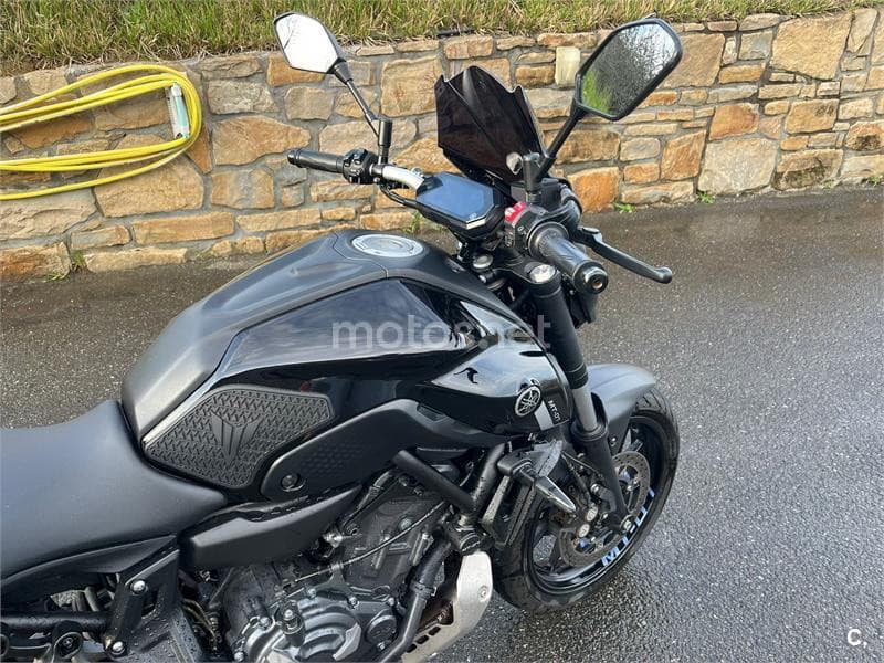 Yamaha MT-07 – Vista 6