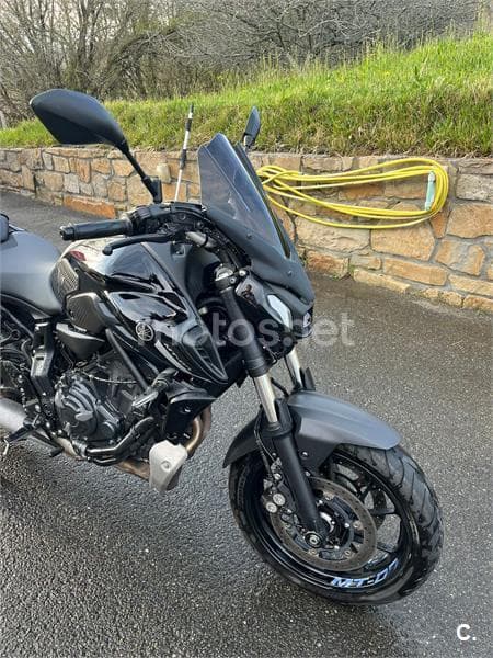 Yamaha MT-07 – Vista 9