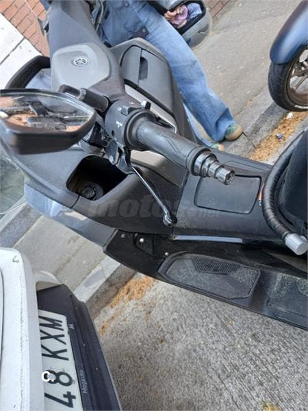 Yamaha NMAX – Vista 4