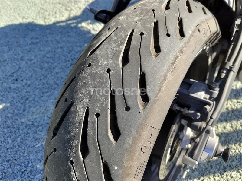 Yamaha MT-07 – Vista 7