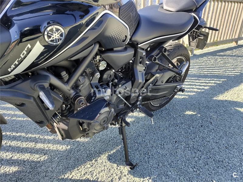 Yamaha MT-07 – Vista 10