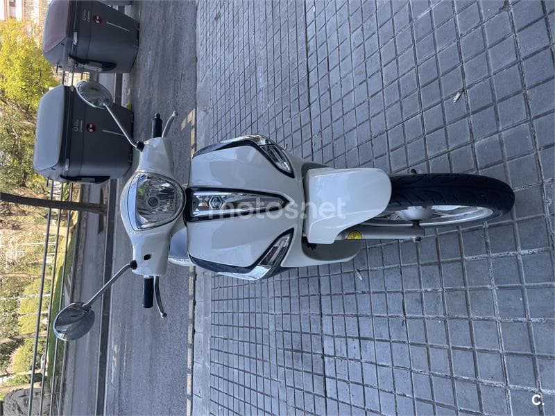 Piaggio LIBERTY 50 – Vista 2