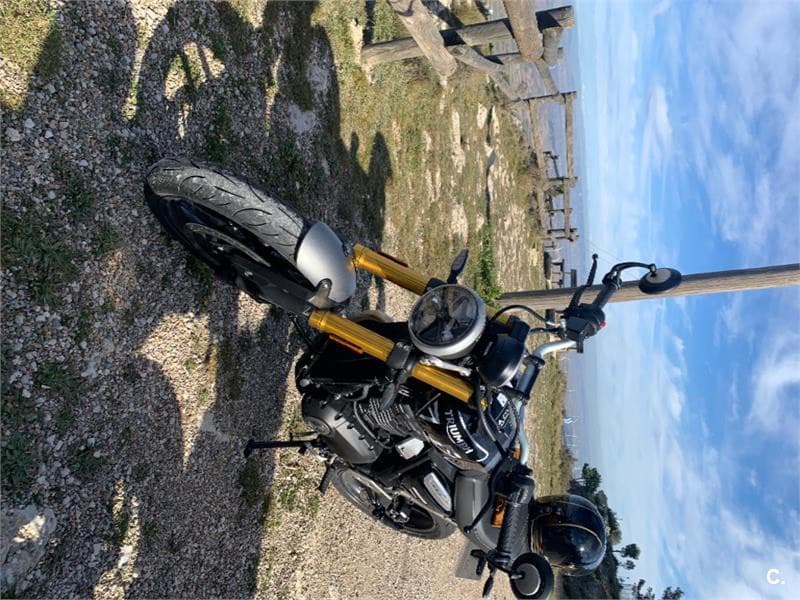 Triumph Speed 400 – Vista 2