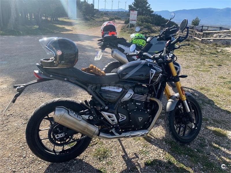 Triumph Speed 400 – Vista 3