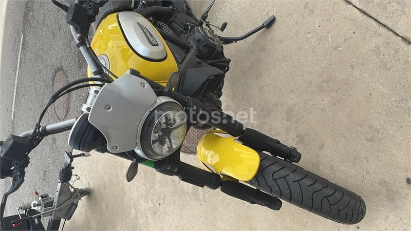 Ducati Scrambler – Vista 3