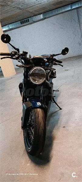 Husqvarna Vitpilen – Vista 2