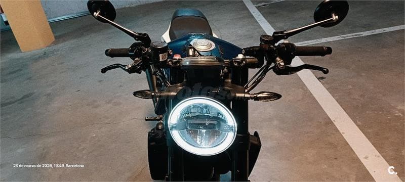 Husqvarna Vitpilen – Vista 10