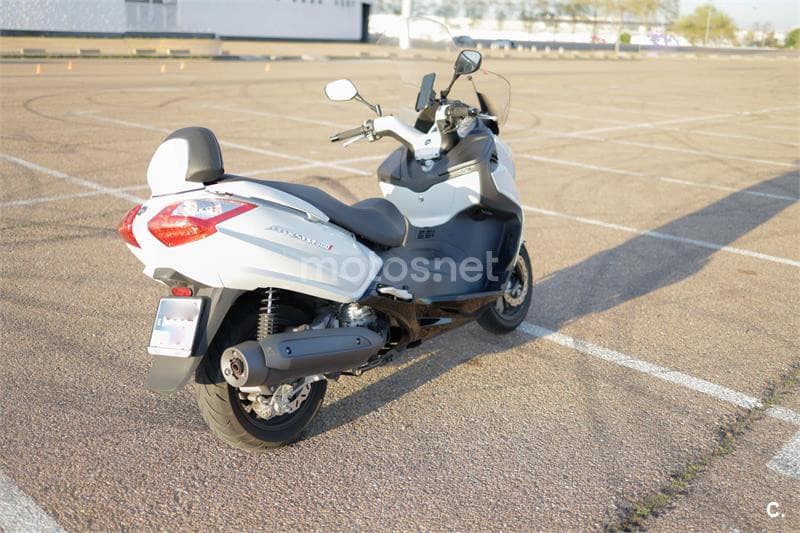 SYM Maxsym 400 – Vista 2