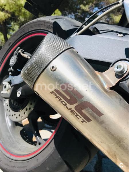 Triumph Street Triple R – Vista 6