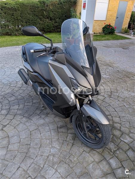 Yamaha XMAX 250 – Vista 2