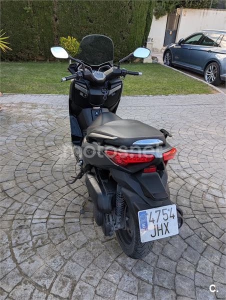 Yamaha XMAX 250 – Vista 4