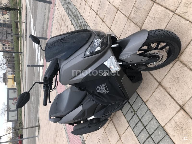 Yamaha NMAX – Vista 1