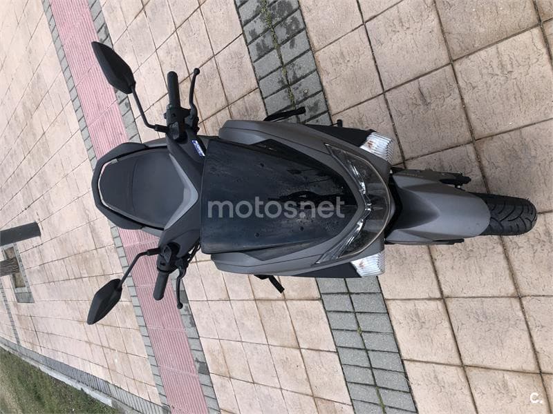 Yamaha NMAX – Vista 2