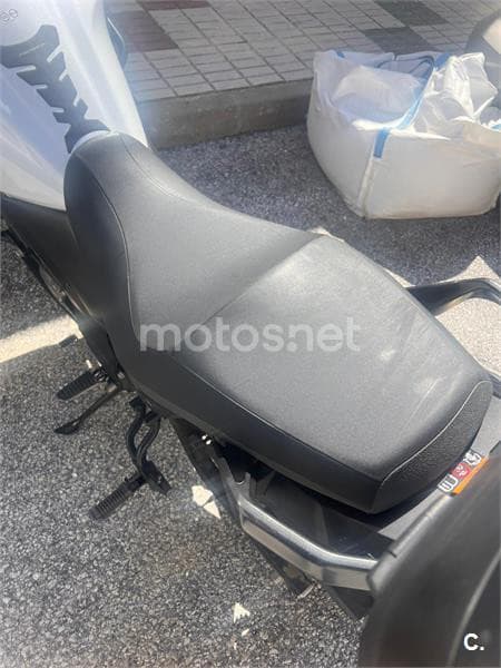 Suzuki V-Strom 650 ABS – Vista 5