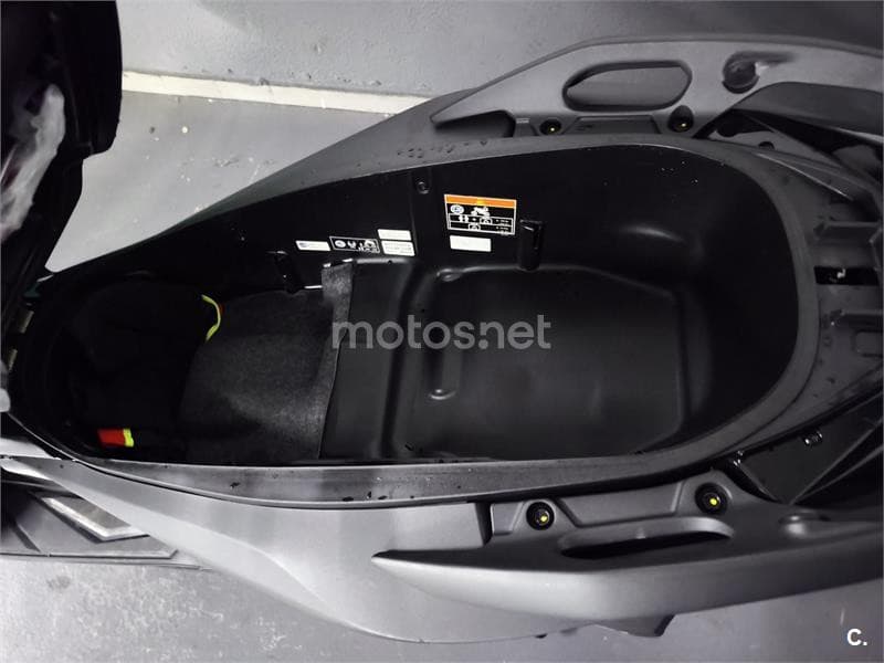 Honda Forza 350 – Vista 8