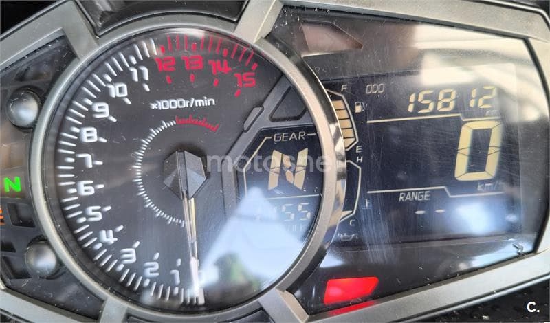 Kawasaki Ninja 400 – Vista 2