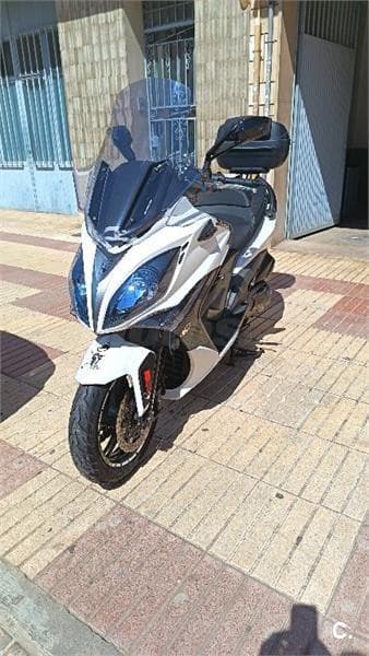 Kymco Xciting 400i – Vista 2
