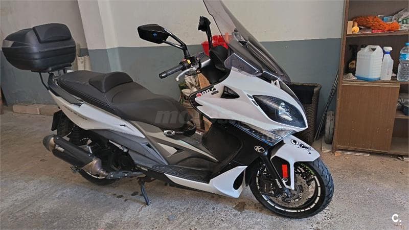 Kymco Xciting 400i – Vista 4