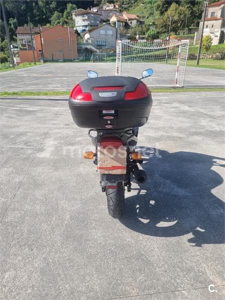 Suzuki GS 500F – Vista 2