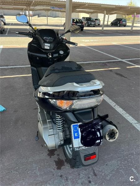Kymco Xciting 500 – Vista 8