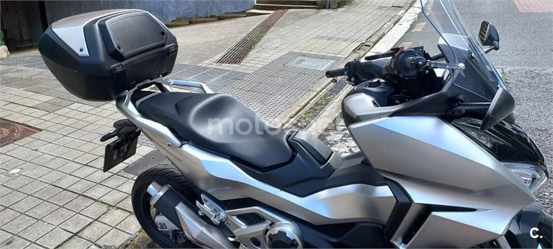 Honda Forza 750 – Vista 11